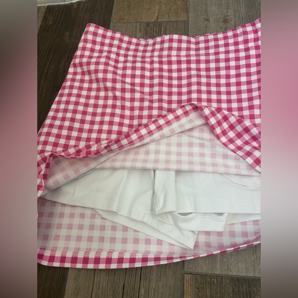 J McLaughlin gingham print skort - Picture 4 of 6
